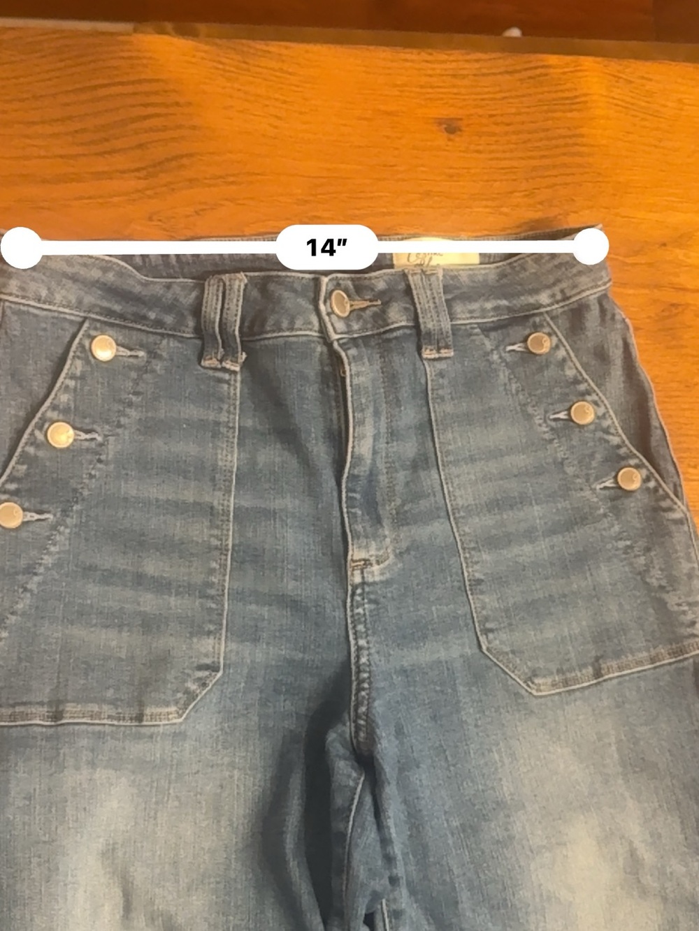 High-Rise Wide-Leg Jeans in Washed Blue - Picture 7 of 9